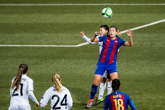 Rosengårds Alexandra Lowe Riley och Barcelonas Alexia