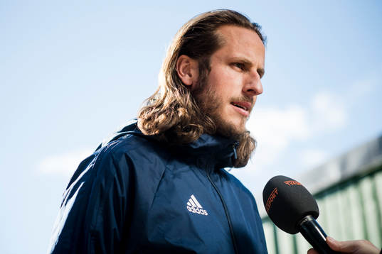 Djurgården presenterar Jonas Olsson som nyförvärv