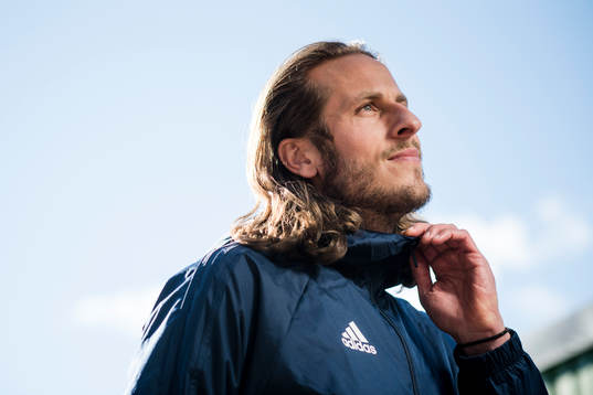 Djurgården presenterar Jonas Olsson som nyförvärv