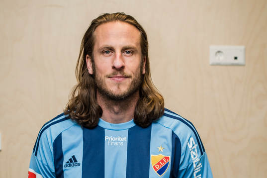 Djurgården presenterar Jonas Olsson som nyförvärv