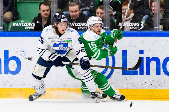 Karlskogas Carl Persson och Rögles Simon Ryfors