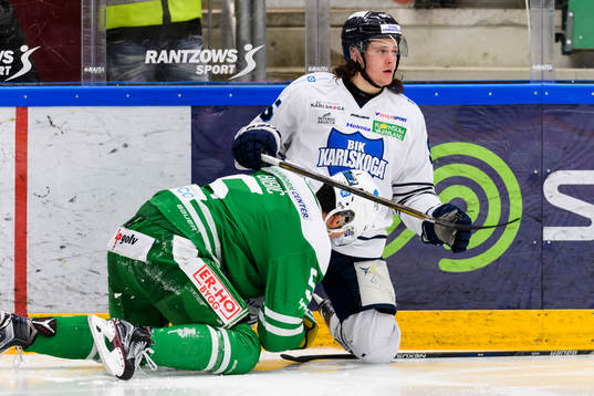 Rögles Alen Bibic och Karlskogas Carl Persson