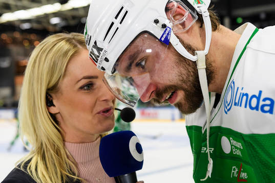 Cmores Ida Björnstad intervjuar Rögles Ludvig Rensfeldt