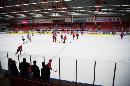 Översikt över interiören av Björkänghallen