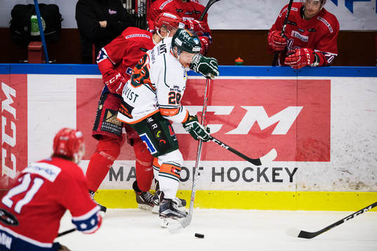 Huddinges Dennis Nordström och Kristianstads Thom Flodkvist