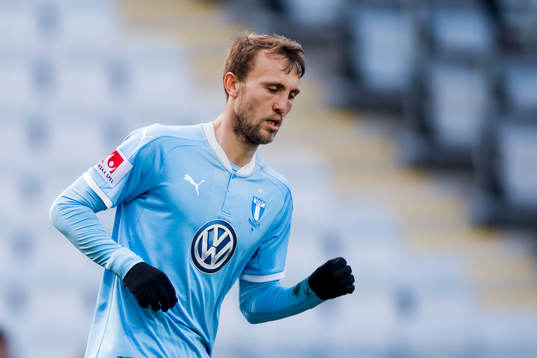 Malmö FFs Magnus Wolff Eikrem deppar
