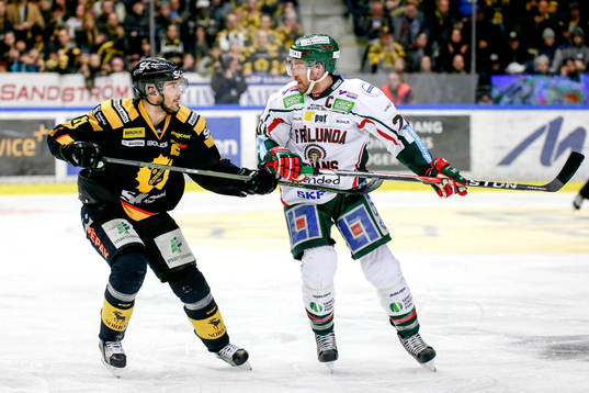 Skellefteås Jimmie Ericsson och Frölundas Joel Lundqvist