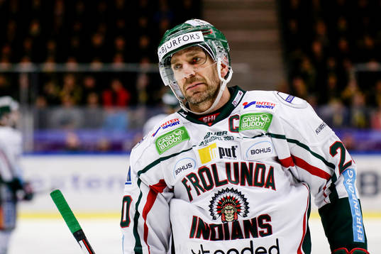 Frölundas Joel Lundqvist  deppar
