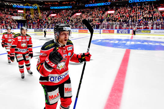 Malmö Redhawks Frederik Storm jublar