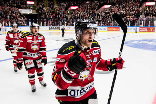 Malmö Redhawks Frederik Storm jublar