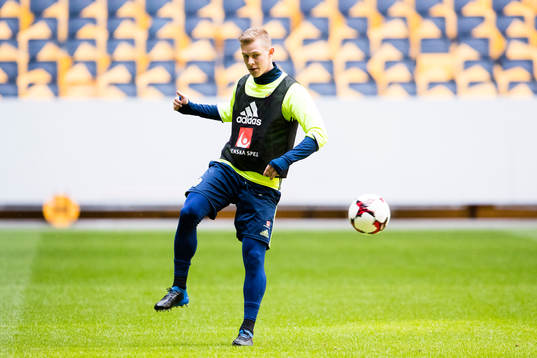 Sveriges Emil Krafth
