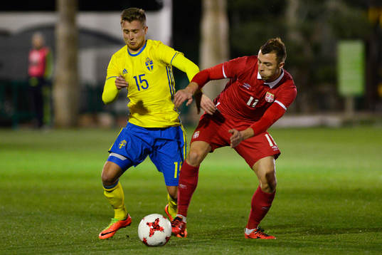 ADAM LUNDQVIST (15 SWEDEN) FIGTH THE BALL WITH ALEKSANDAR