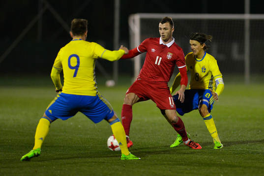 ALEKSANDAR CAVRIC (11 SERBIA) CONTROL THE BALL