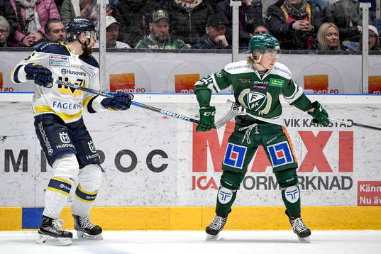 s Christoffer Persson  och Färjestads Oskar Steen