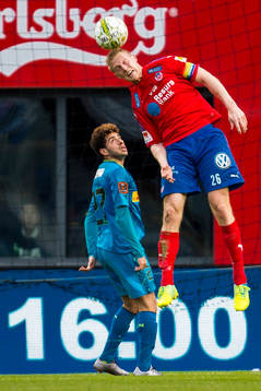 Helsingborgs Peter Larsson nickar