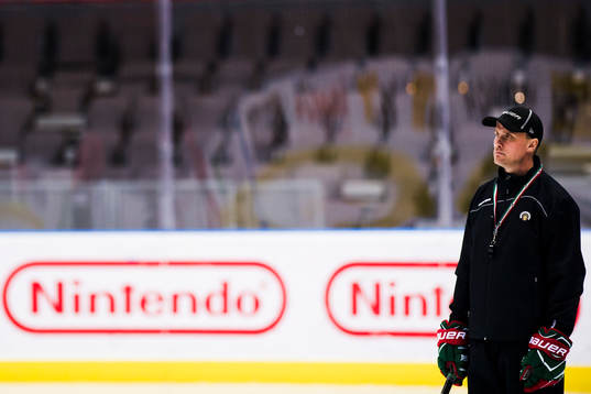 Bläddra bland fler bilder av Ishockey, SHL, Träning, Frölunda
