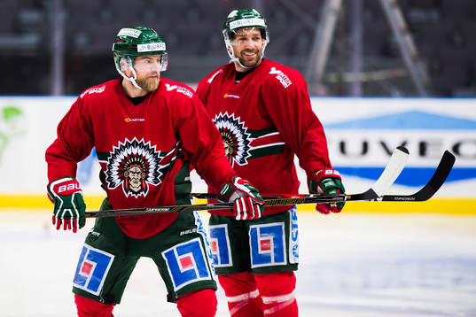 Frölundas Sean Bergenheim och Joel Lundqvist