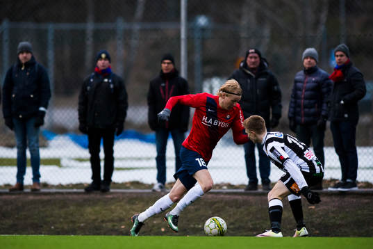 Örgrytes Jacob Ericsson och Landskronas Dennis Olofsson