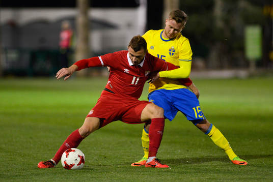 ADAM LUNDQVIST (15 SWEDEN) FIGTH THE BALL WITH ALEKSANDAR