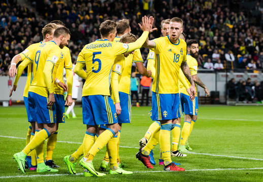 Sveriges Ludwig Augustinsson och Pontus Jansson jublar