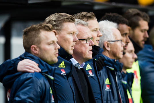 Sveriges Sebastian Larsson, assisterande förbundskapten