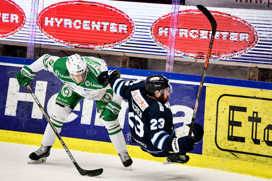 Rögles Jesper Williamsson och Karlskogas Fredrik Höggren