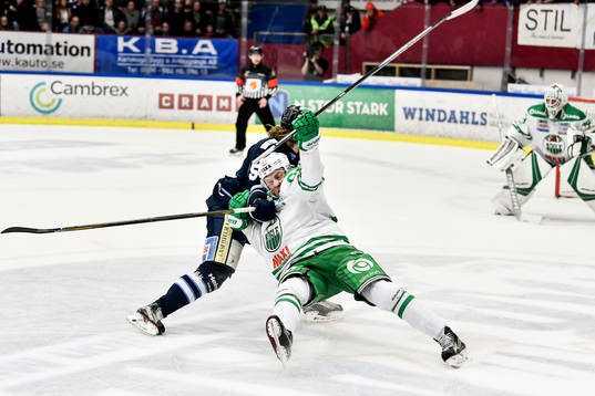 Rögles David Åslin och Karlskogas Carl Persson