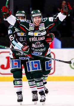 Frölundas Henrik Tömmernes jublar