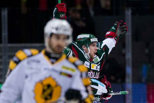 Frölundas Henrik Tömmernes jublar