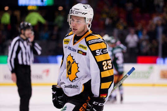 Skellefteås Mark Katic deppar