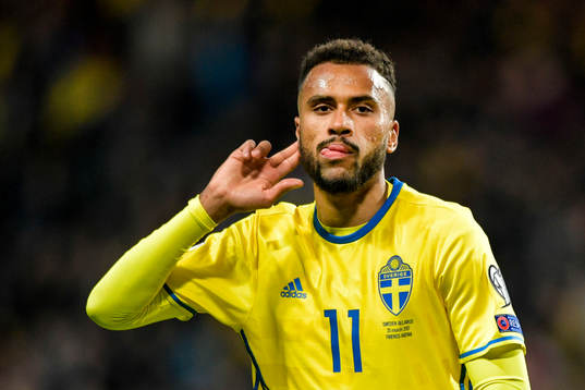 Sveriges Isaac Kiese Thelin jublar