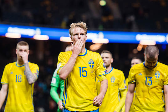 Sveriges Oscar Hiljemark, Pontus Jansson och Jakob