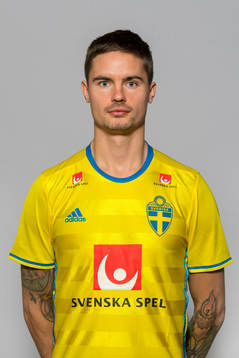 Mikael Lustig, spelare i Sveriges fotbollslandslag