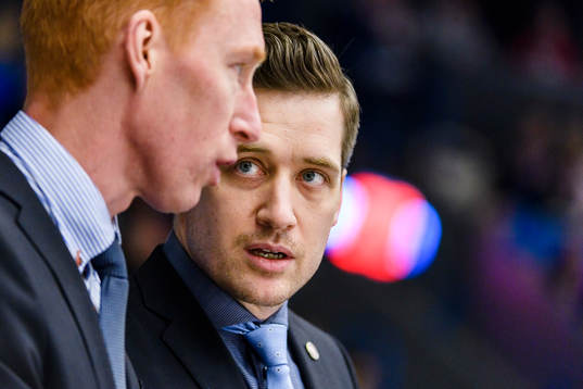 Växjös tränare Sam Hallam