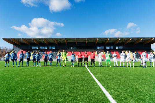 Djurgårdens och Viking Stavangers spelare radar upp