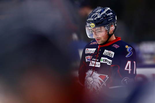 Linköpings Broc Little ser sammanbiten ut