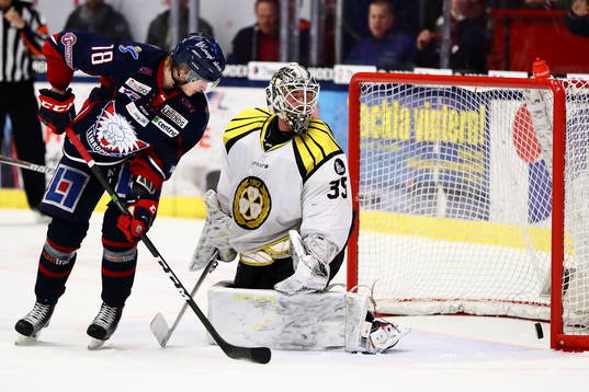 Brynäs målvakt David Rautio och Linköpings Jakob Lilja