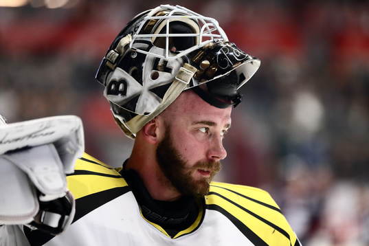 Brynäs målvakt David Rautio deppar