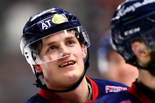 Linköpings Henrik Törnqvist jublar