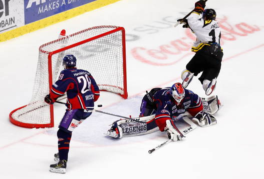 Mål 0-1 av Brynäs Daniel Paille förbi Linköpings