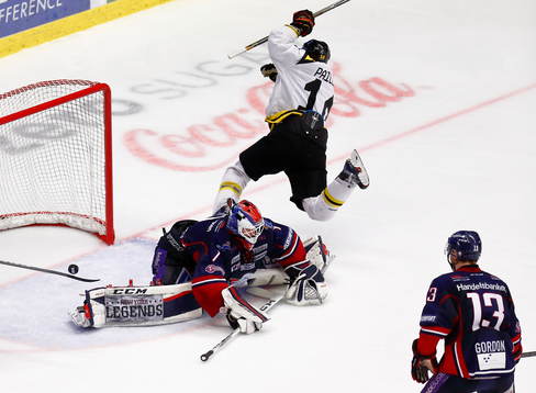 Mål 0-1 av Brynäs Daniel Paille förbi Linköpings