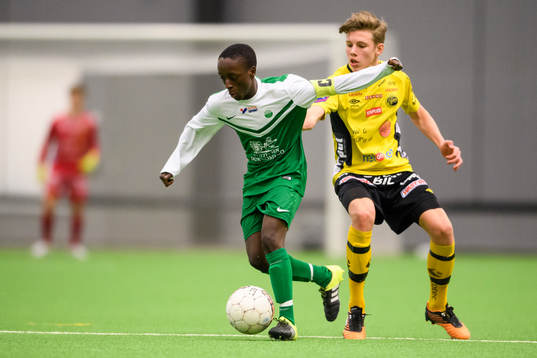 Västra Frölundas Abdoulie Jobe och Elfsborgs Noah