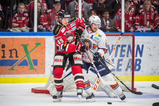 Malmö Redhawks Rhett Rakhshani mot Växjös Erik Josefsson