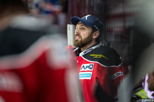 Malmö Redhawks målvakt Cristopher Nihlstorp i båset