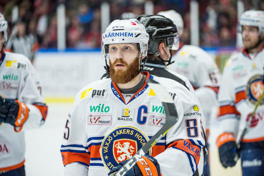 Växjös Liam Reddox deppar