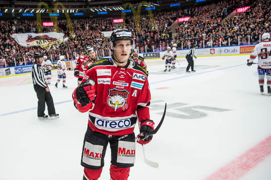 Malmö Redhawks Robin Alvarez jublar