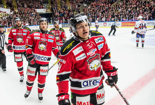 Malmö Redhawks Ilari Filppula och Rhett Rakhshani jublar