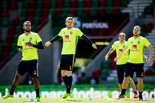 Sveriges Isaac Kiese Thelin, Christoffer Nyman och Jakob