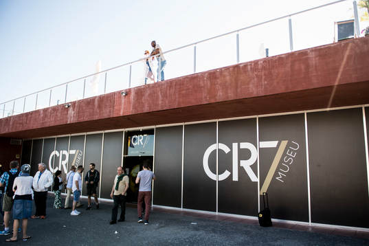 Exteriör CR7 Museum för att hylla fotbollsspelaren