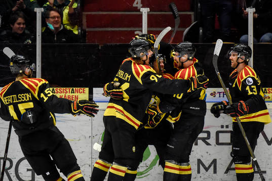 Brynäs Kevin Clark jublar